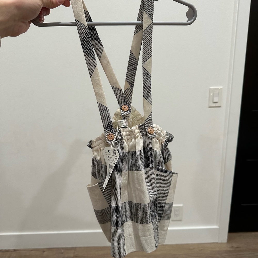 NWT Zara size 2/3 Plaid Suspender Skirt with Pockets